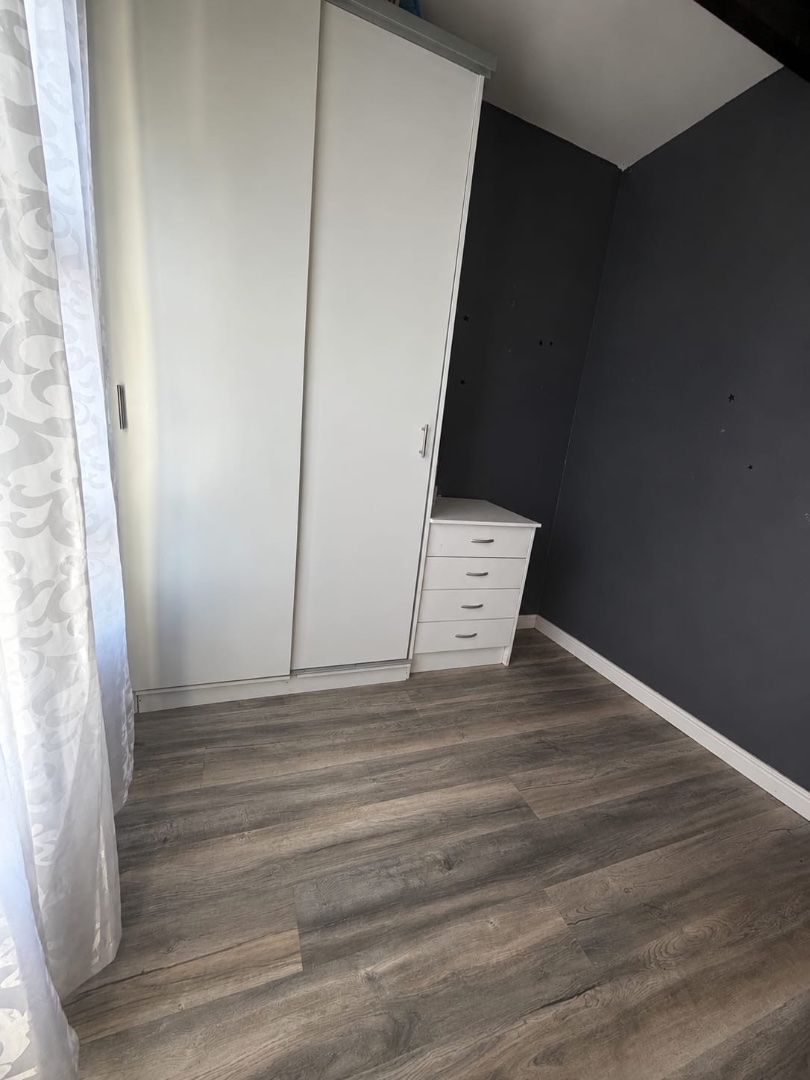 5 Bedroom Property for Sale in Colorado Park Western Cape
